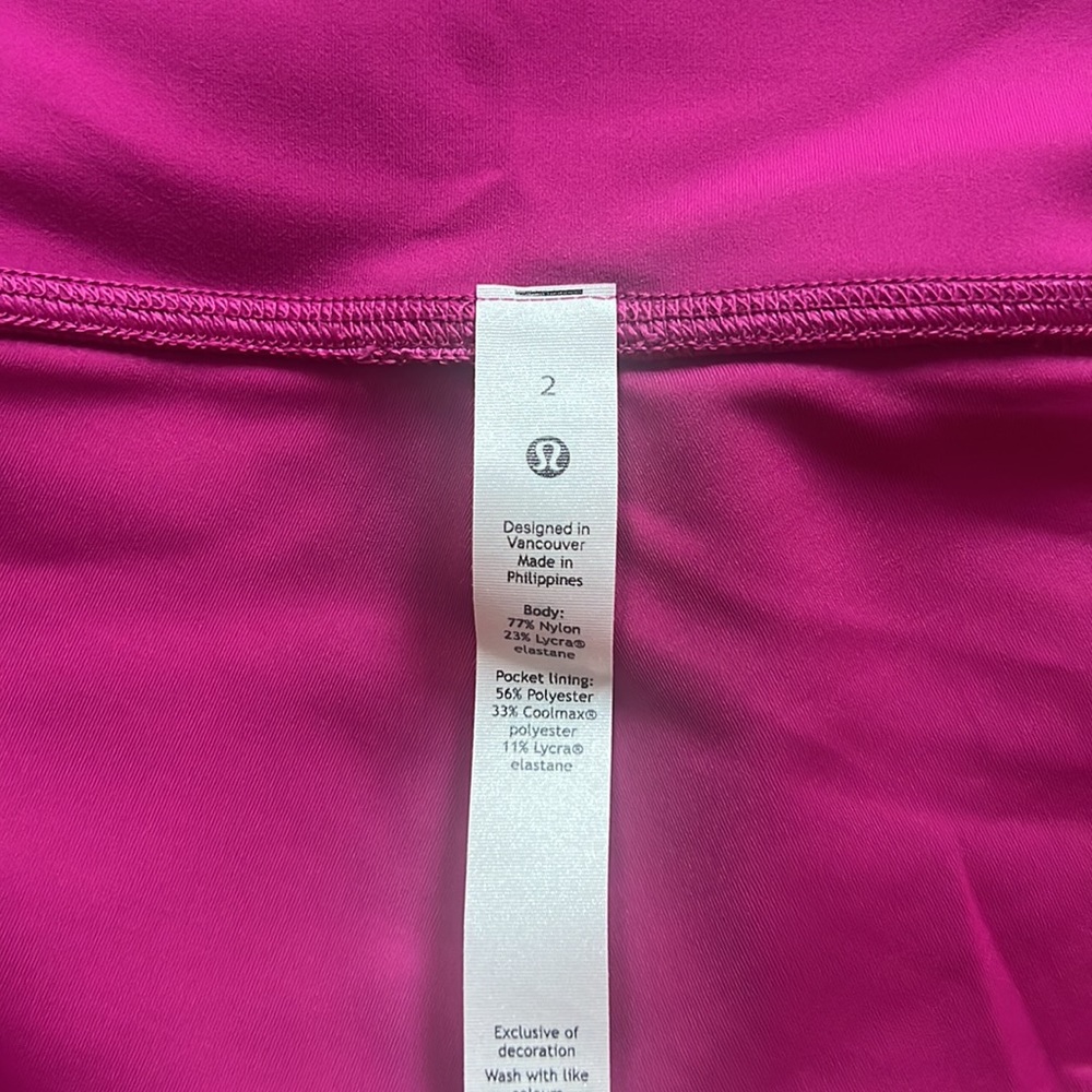 Lululemon Ripened Raspberry biker shorts - Picture 8 of 8